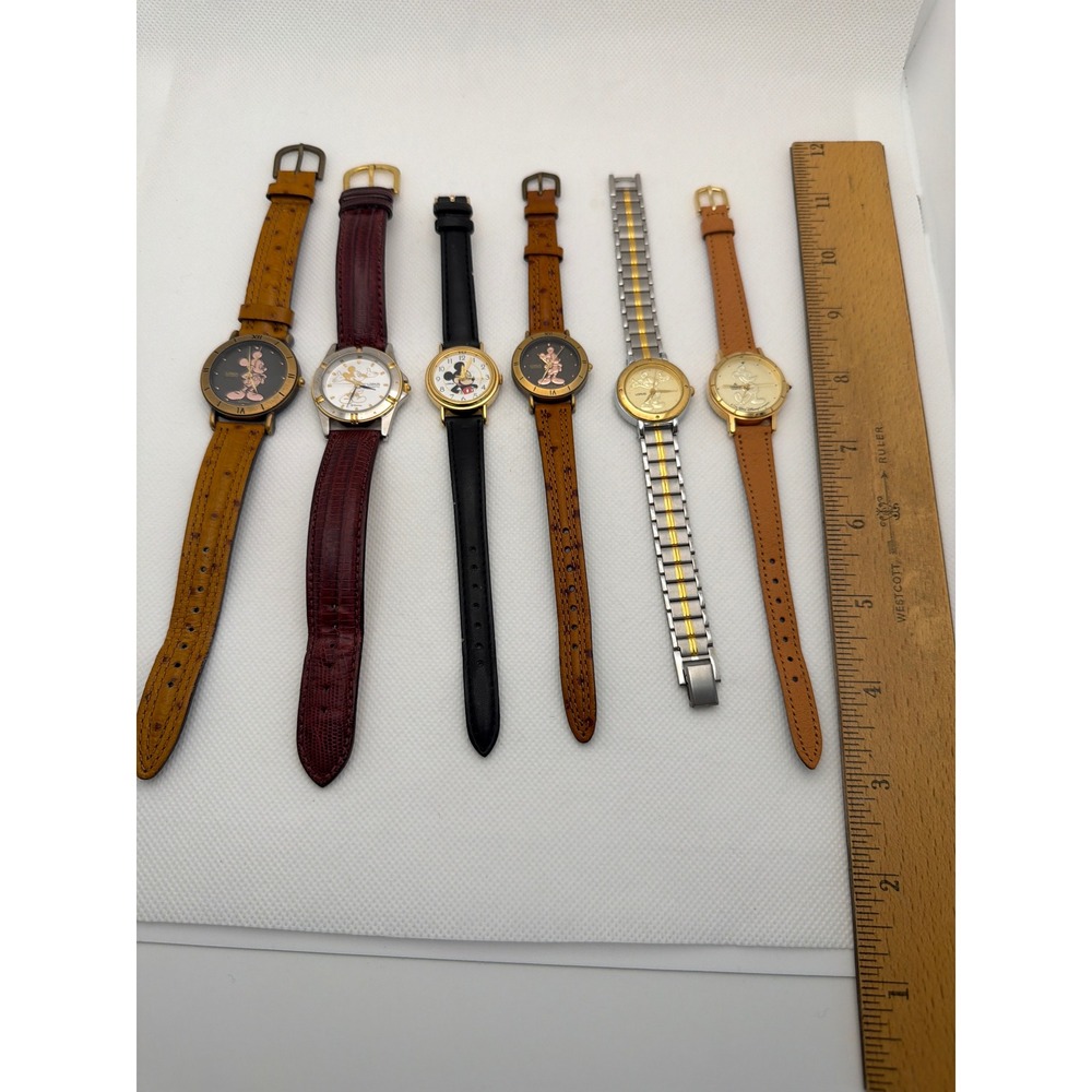 Lorus Mickey Mouse Watch Lot Women OS Multicolored Good Vintage Disney Quartz